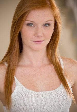 18 year old girl Erin gets deflowered on a bed wearing socks